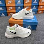 Product Code: 521 – Lot: 07 Running Sneaker - Image 7