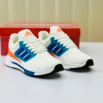 UltraBoost Running Sneaker Lot: 24 | Product Code: 584 - Image 5