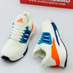 UltraBoost Running Sneaker Lot: 24 | Product Code: 584 - Image 7