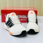 UltraBoost Running Sneaker Lot: 24 | Product Code: 585 - Image 8