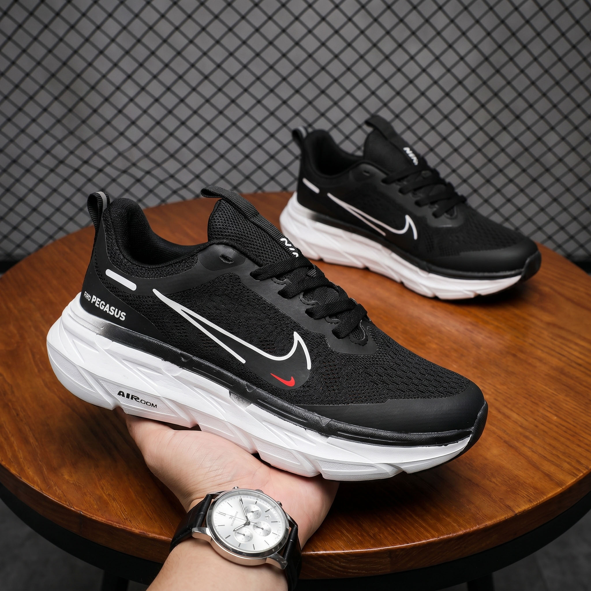 774 pi Power Step Running Sneaker Lot: 10 | Product Code: 774 - Image 1