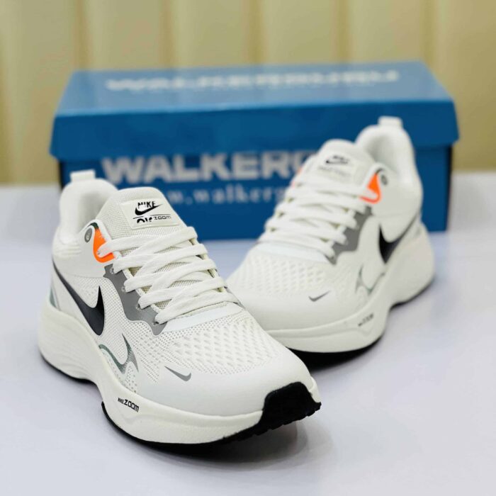 Zoom Running Sneaker Lot: 23 | Product Code: 691