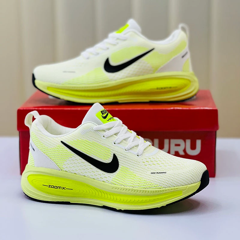 804 (1) Vomero Running Sneaker Lot: 25 | Product Code: 804 - Image 1