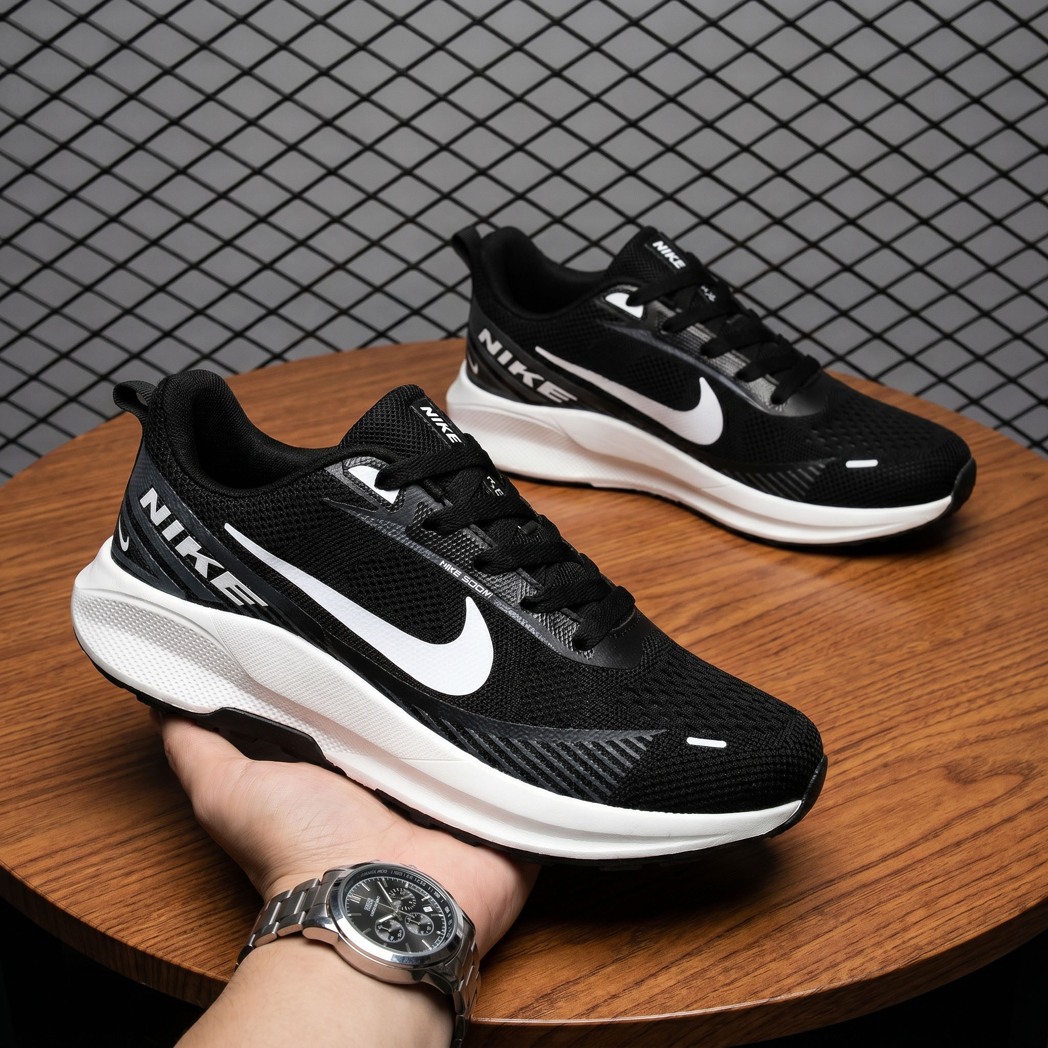 820 pi Power Step Running Sneaker Lot: 30 | Product Code: 820 - Image 1