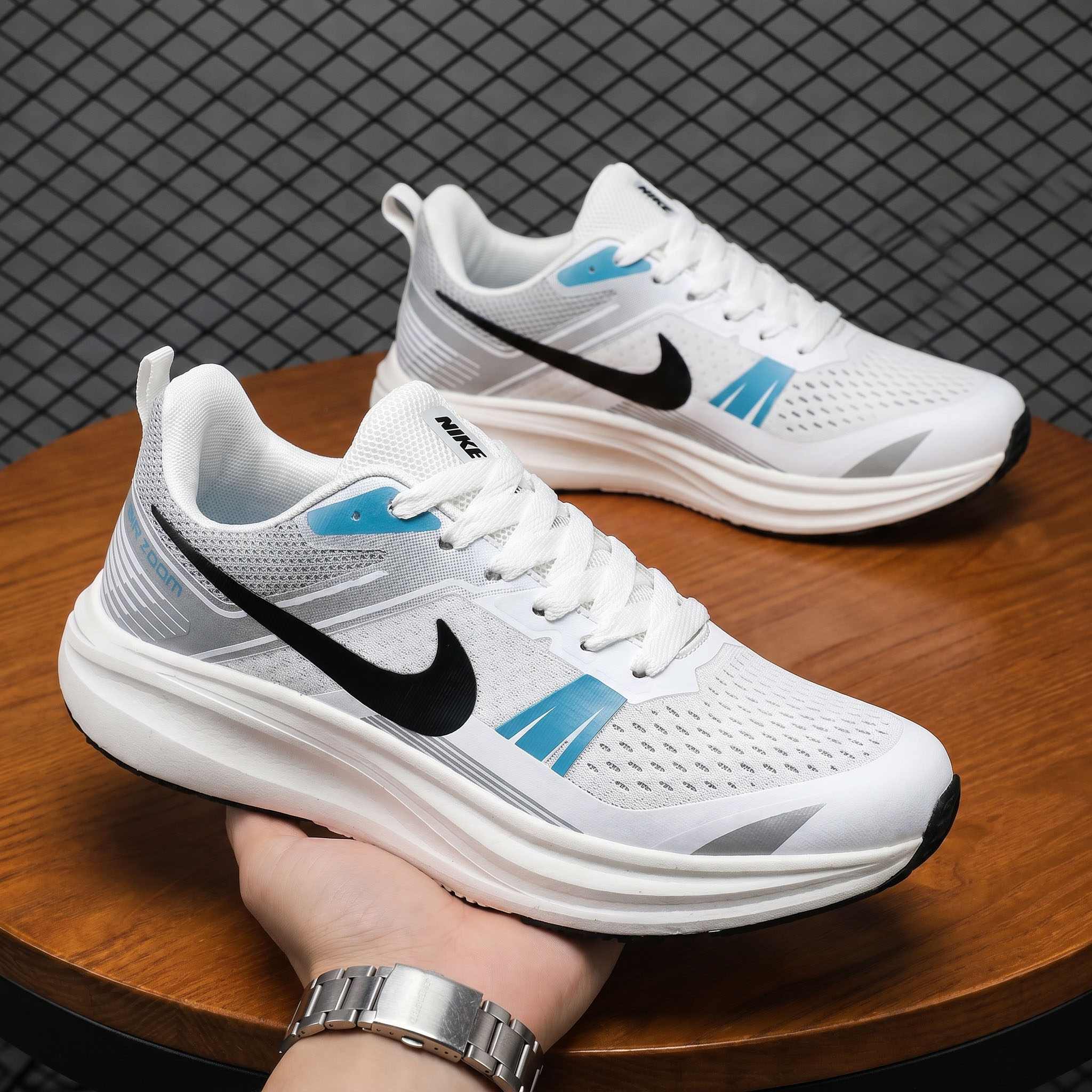 828 pi Power Step Running Sneaker Lot: 29 | Product Code: 828 - Image 1