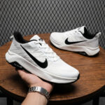 Power Step Running Sneaker Lot: 33 | Product Code: 845