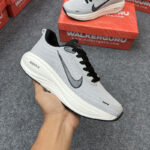 Power Step Running Sneaker Lot: 44 | Product Code: 865