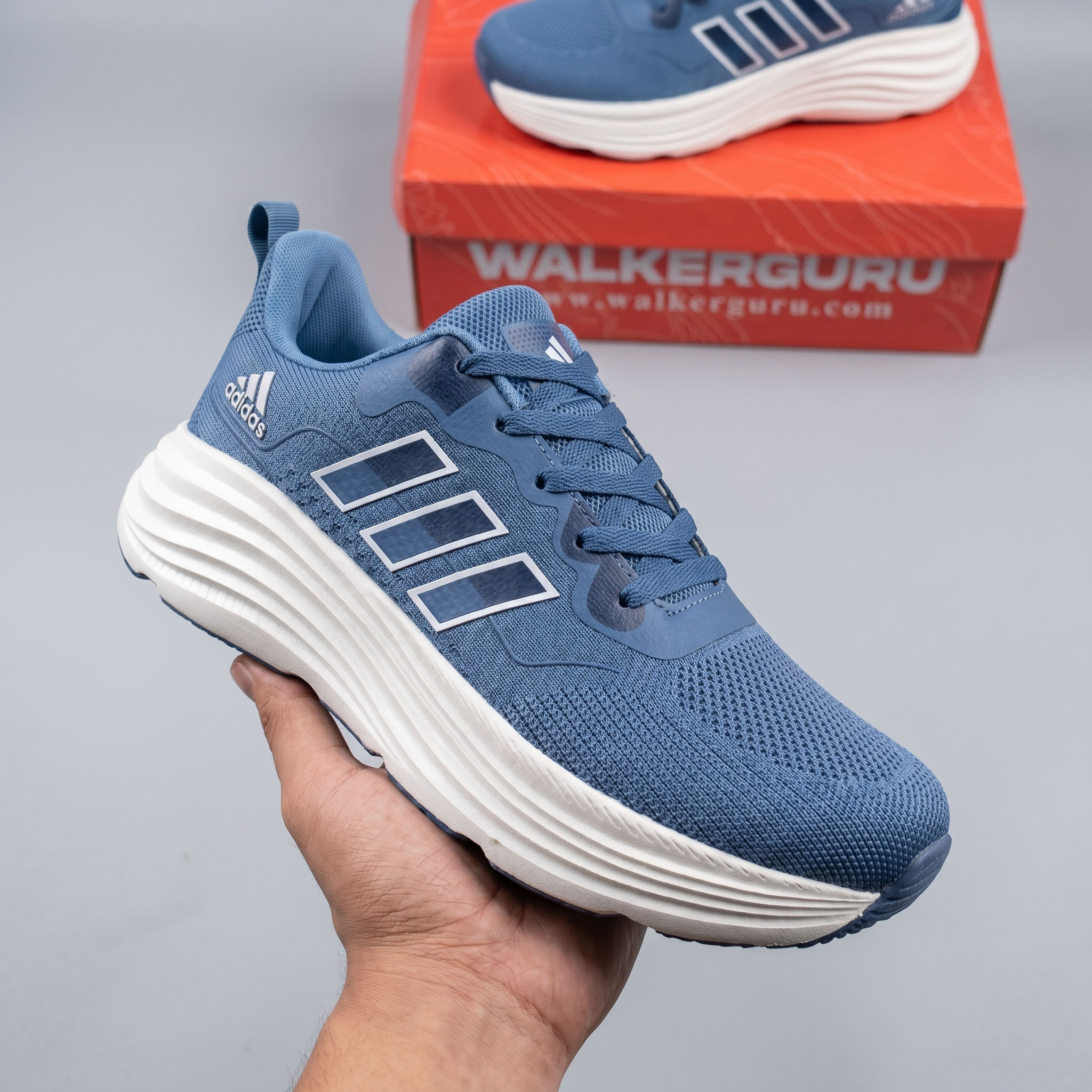 874 pi Power Step Running Sneaker Lot: 44 | Product Code: 874 - Image 1
