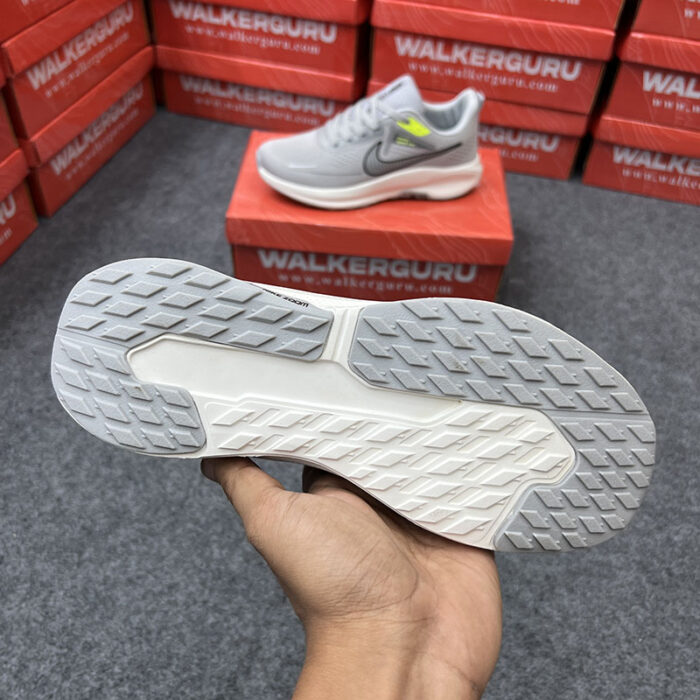 Power Step Running Sneaker Lot: 48 | Product Code: 880