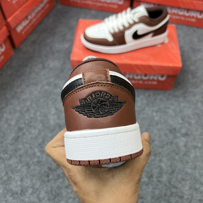 Nike Air Jordan 1:1 Mirror Grade Lot: 40 | Product Code: 889