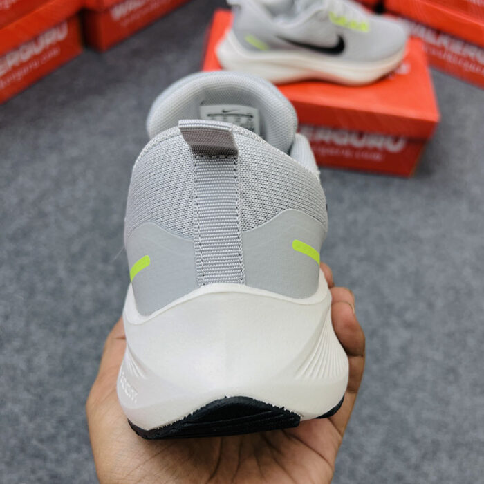 Power Step Running Sneaker Lot: 52 | Product Code: 892