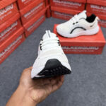 Nike React Running Sneaker 1:1 Mirror Grade Lot: 56 | Product Code: 913 - Image 4