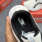 Nike React Running Sneaker 1:1 Mirror Grade Lot: 56 | Product Code: 913 - Image 5
