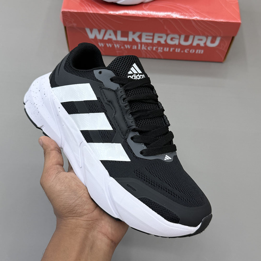 927 (1) Premium Imported Lightweight Sports Running Shoes Lot: 63 | Code: 927 - Image 1
