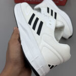 Premium Imported Lightweight Sports Running Shoes Lot: 63 | Code: 929 - Image 5