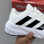 Premium Imported Lightweight Sports Running Shoes Lot: 63 | Code: 935 - Image 4