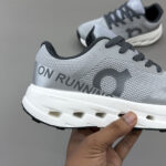 Premium Imported Lightweight Sports Running Shoes Lot: 66 | Code: 939 - Image 4