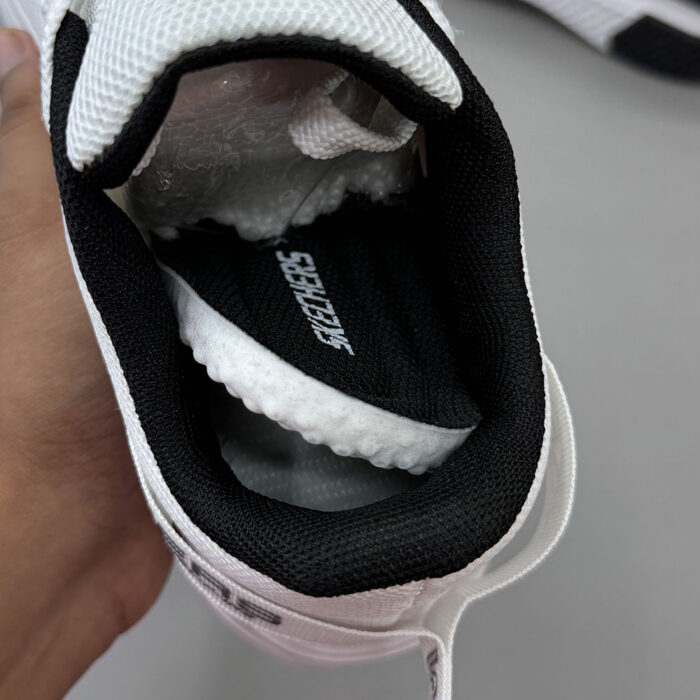 Premium Imported Lightweight Sports Running Shoes Lot: 68 | Code: 944