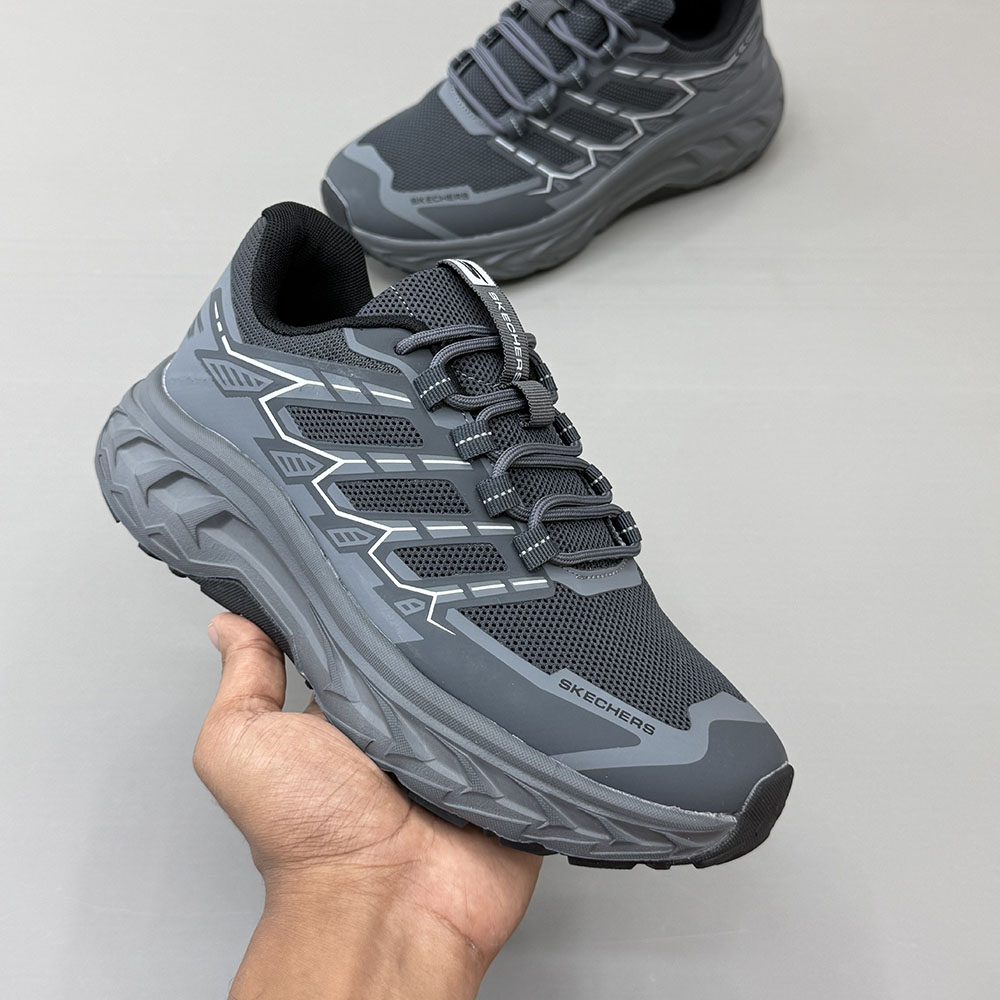 948 (1) Premium Imported Lightweight Sports Running Shoes Lot: 69 | Code: 948 - Image 1