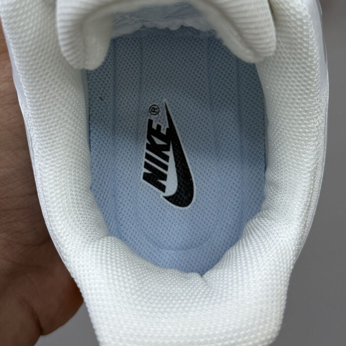 Premium Imported Lightweight Sports Running Shoes Lot: 79 | Code: 967