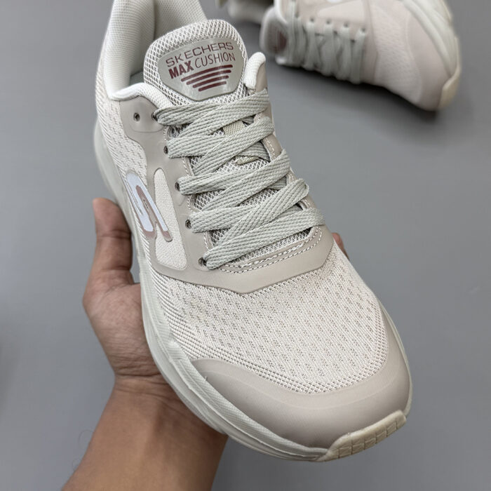 Premium Imported Lightweight Sports Running Shoes Lot: 84 | Code: 974